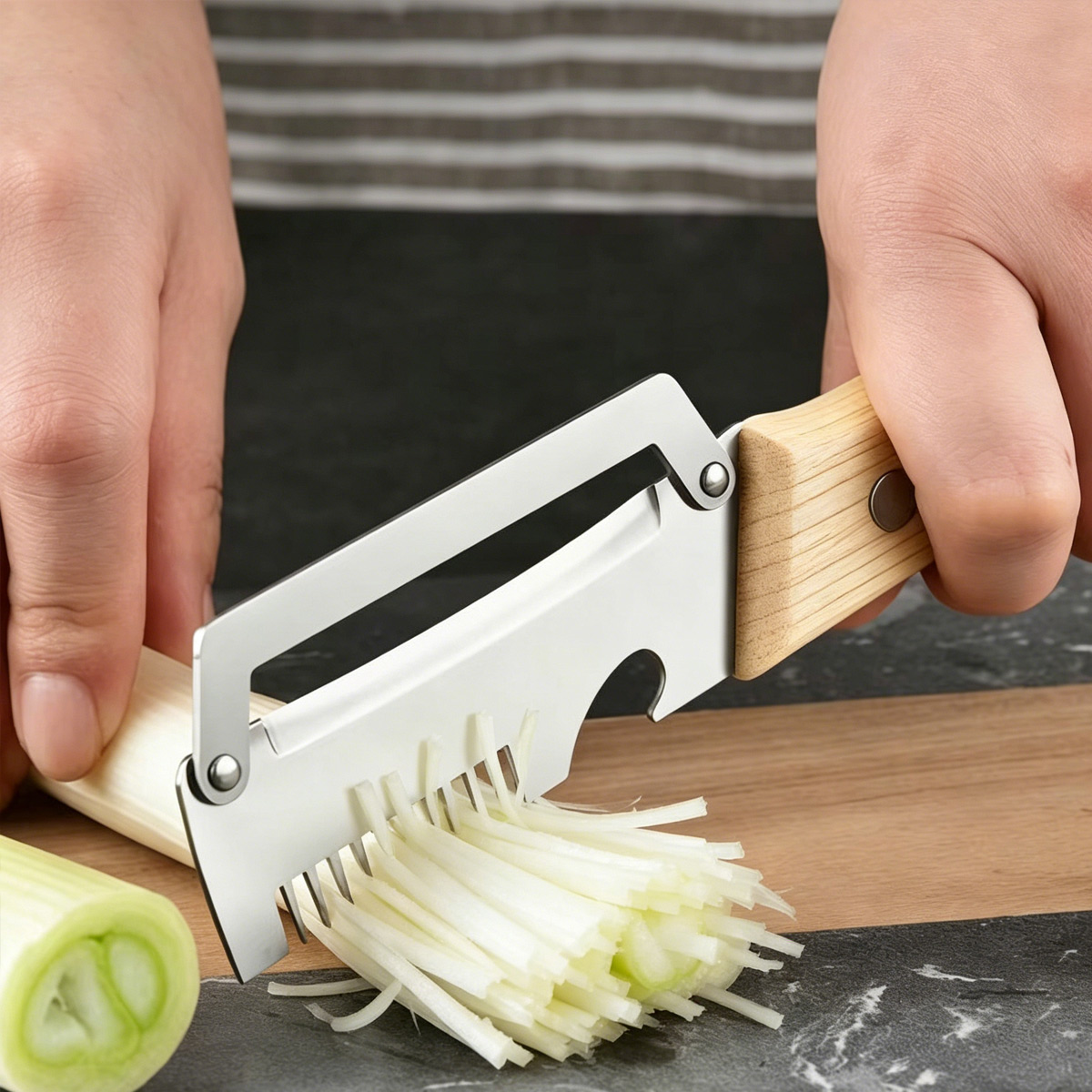 Kitchen Peeler Stainless Steel - Oud Wood Chip avis et prix